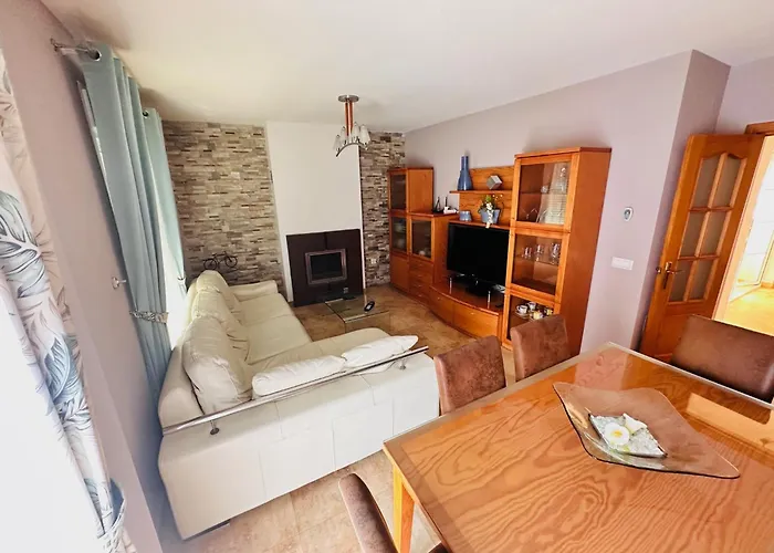 Feriehus Atico Con Piscina Privada En El Corazon De Nerja! Nerja