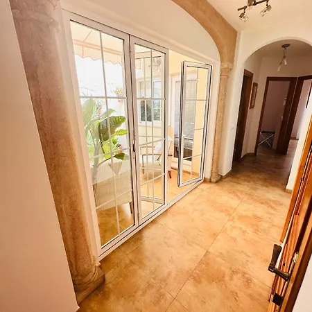 Atico Con Piscina Privada En El Corazon De Nerja! Ferienhaus Nerja