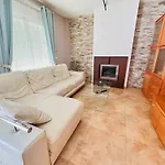 Atico Con Piscina Privada En El Corazon De Nerja! Nerja
