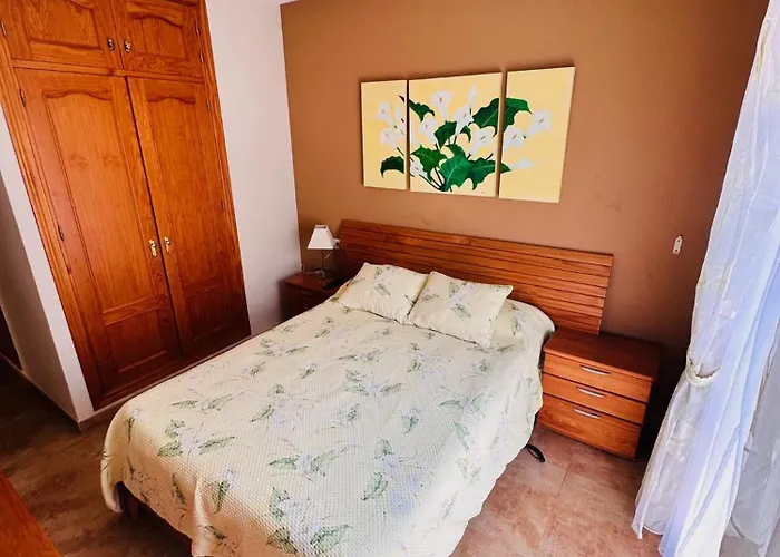 Atico Con Piscina Privada En El Corazon De Nerja! 別荘 ネルハ